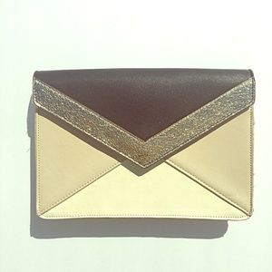 Trendy Clutch with Chain Over the Shoulder